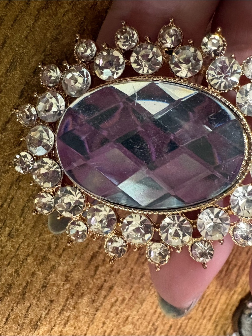 N500 Gold-Tone Crystal Statement Faceted Necklace